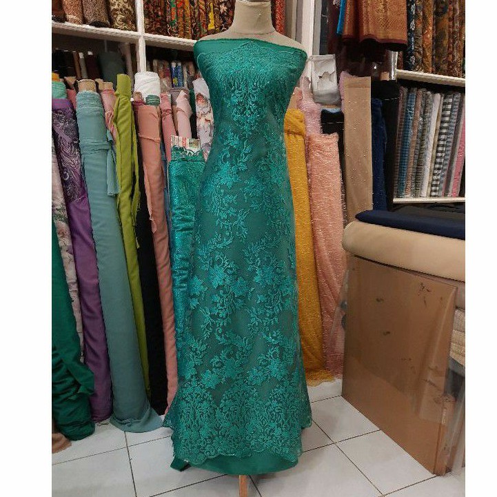 Kain gaun gamis tile bordir