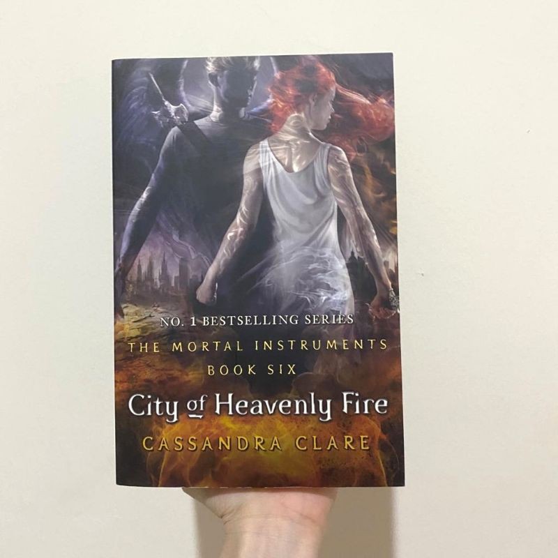 Buku Bekas Import The Mortal Instruments City of Fallen Angels