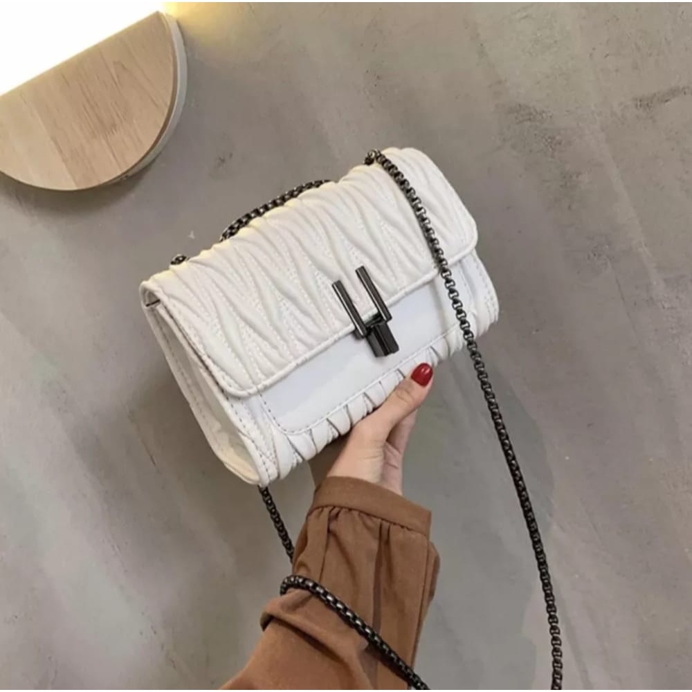 Tas selempang wanita  Tas wanita korean style / Slingbag wanita termurah