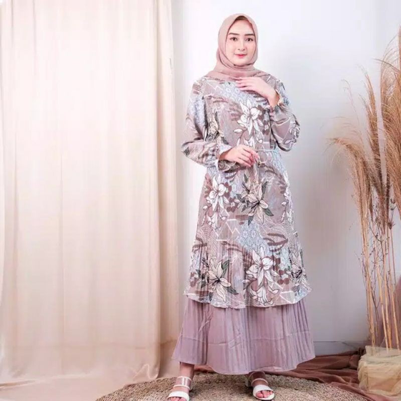 Zia Pleats Combine Maxi