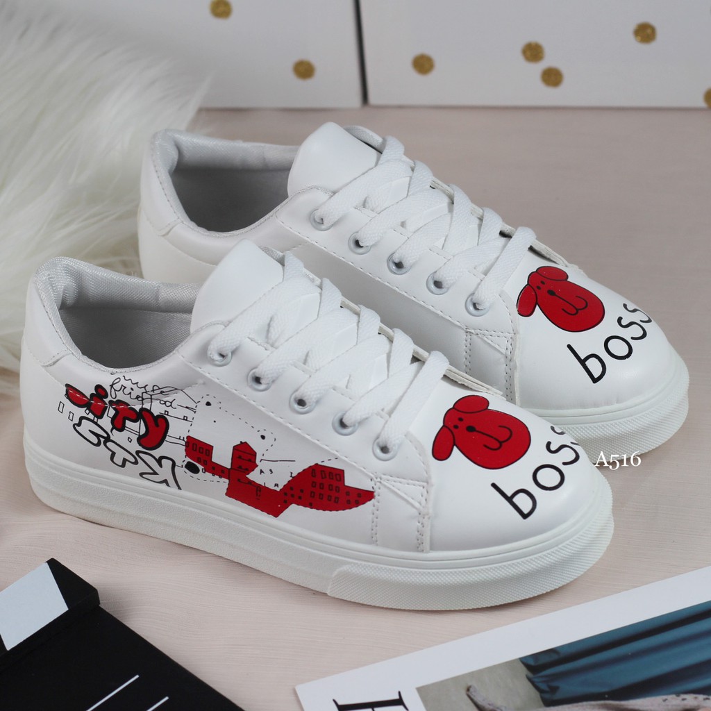 Sepatu Sneakers A516