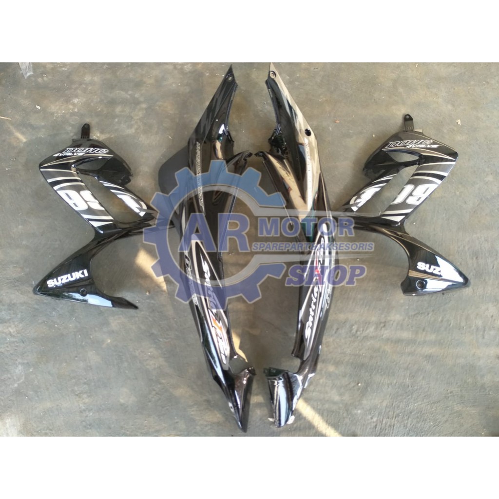 SAYAP DAN BODY BELAKANG SATRIA FU BARONG HITAM PLUS STIKER