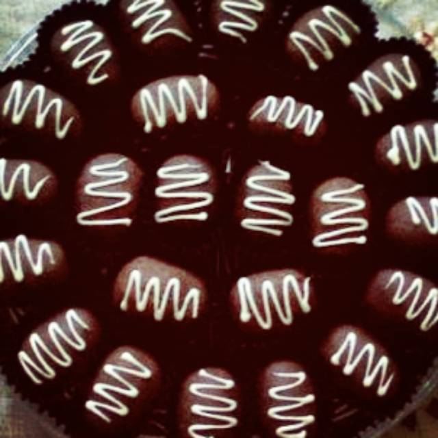 

Kurma coklat