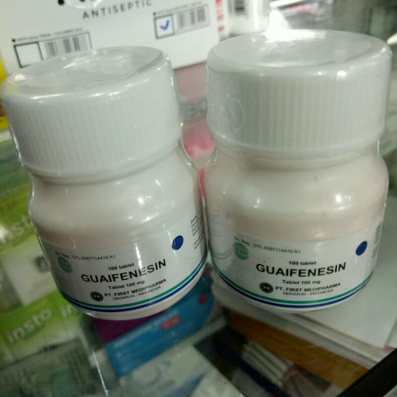 Guaifenesin tablet isi 100