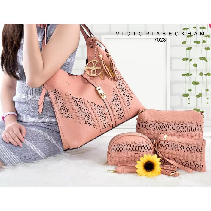 TAS BATAM BRANDED VB Hobo Stud D-7028