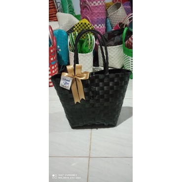 tas anyaman hitam polos