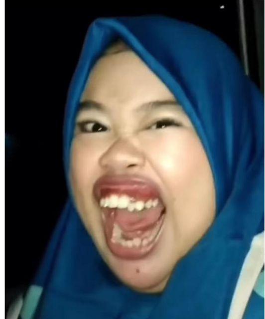 Kemeja Batik Pria Lengan Panjang Bl46 Katun Motif Modern Dixmont Semi Slimfit Premium