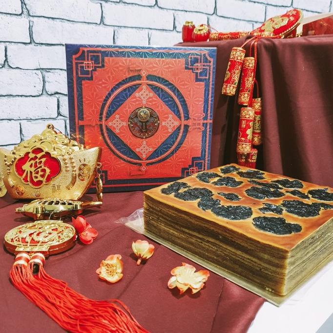 

KUE LAPIS FULL WISMAN HAMPERS IMLEK CHINESE NEW YEAR SINCIA PARCEL KUE