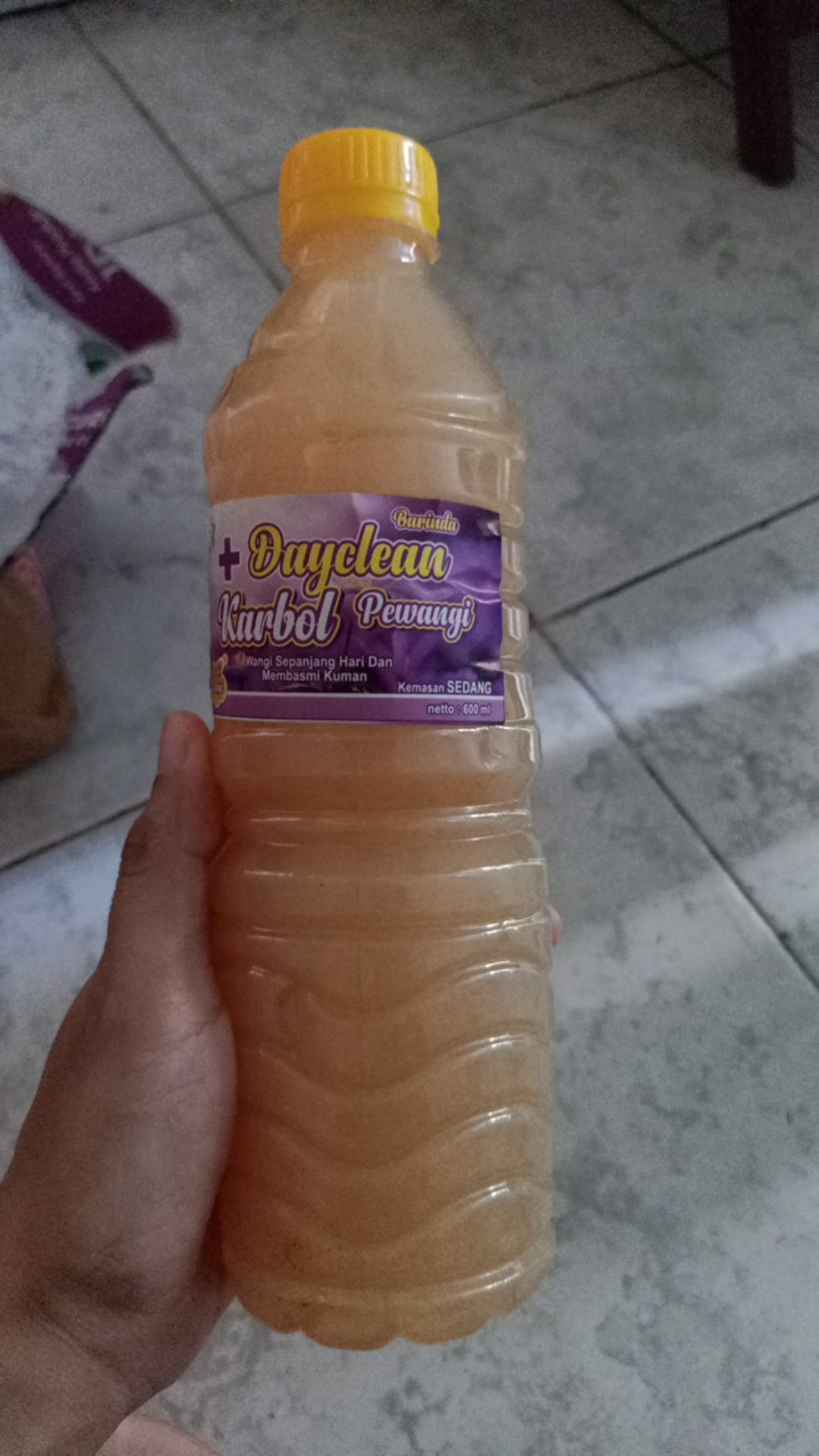 Karbol Pembersih Lantai 600ml Disinfektan Anti Serangga Murah