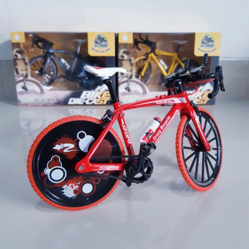 Diecast Sepeda Balap Alloy - Mainan Miniatur Roadbike Bicycle Hobi Koleksi