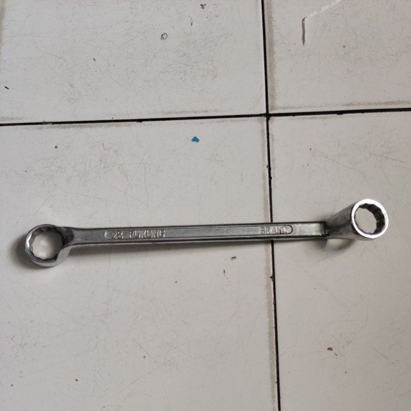 kunci ring 25x28