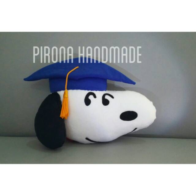 Bantal Boneka Wisuda Handmade Karakter Snoopy