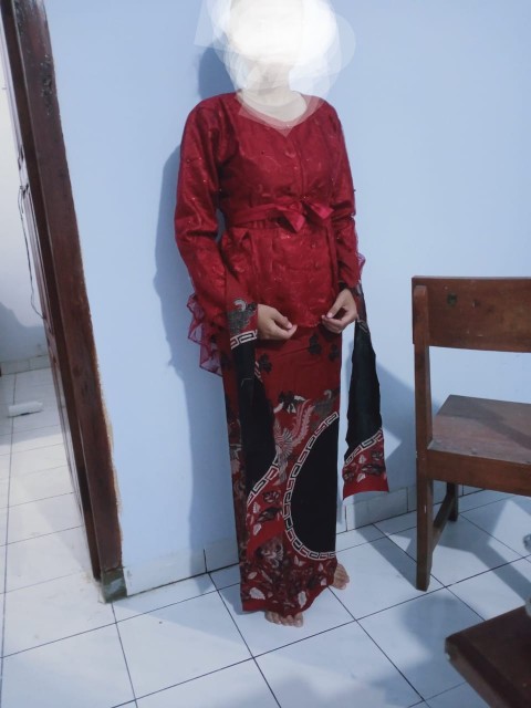 Couple Set Batik Kebaya Brokat | Set Pinguin Filya