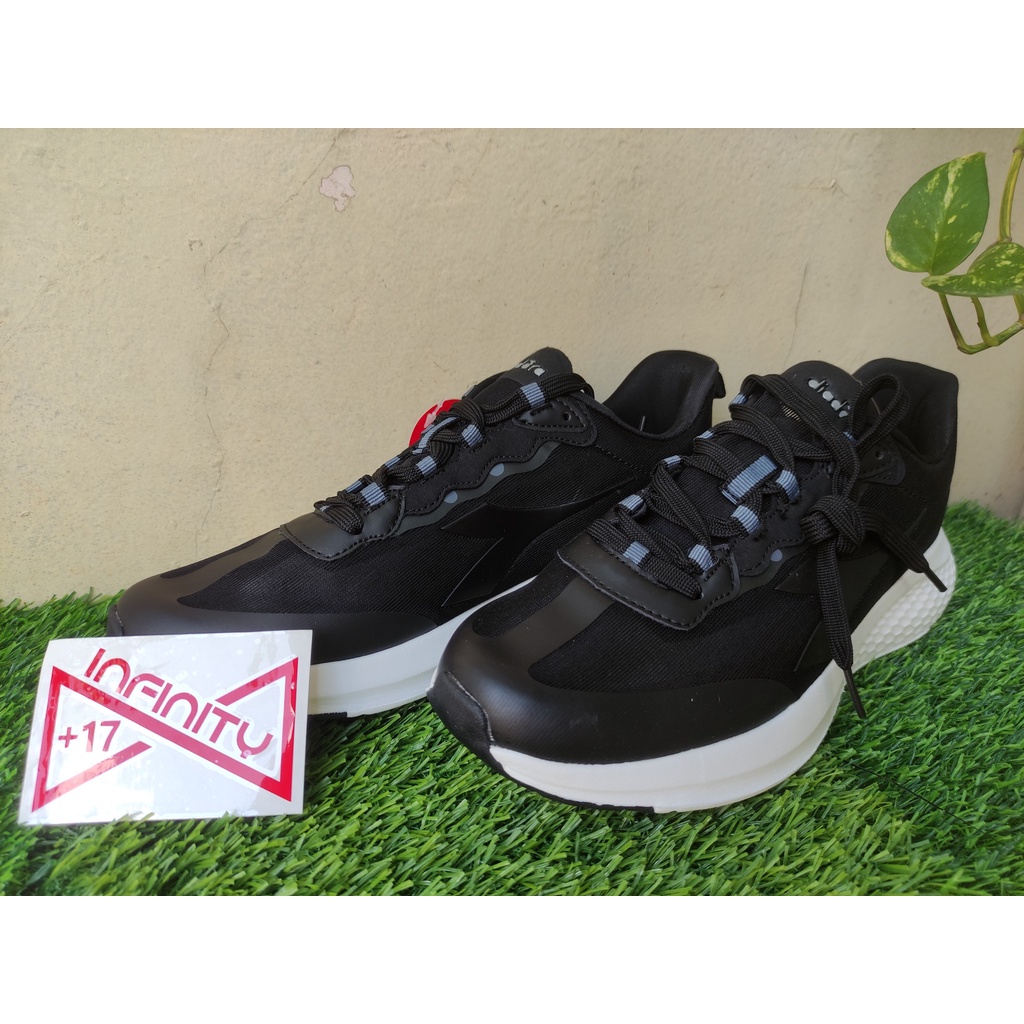 Diadora Bernando (M) Black Men - Sepatu Running/Lari Diadora Pria - 100% Original BNIB