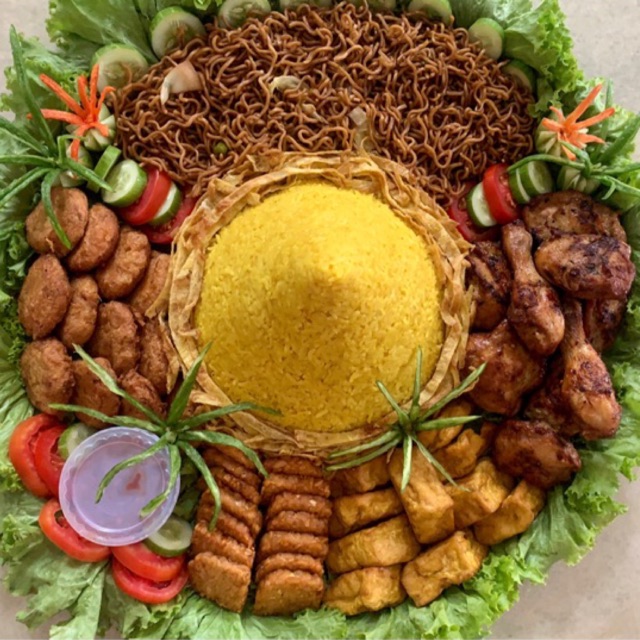Tumpeng Nasi Kuning Jumbo 20-25 orang