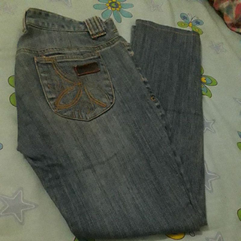 Preloved Celana Jeans Wanita "Oakley"