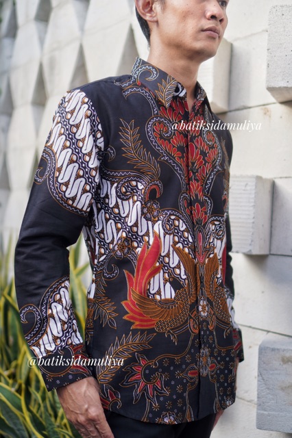 Sidamuliya Batik Kemeja Pria Slimfit Premium Paradina Lengan Panjang