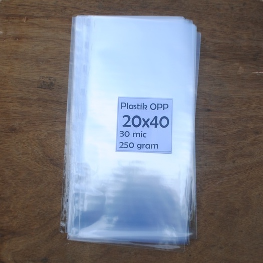 

Plastik OPP 20x40 cm 30 mic 250 gram tanpa lem