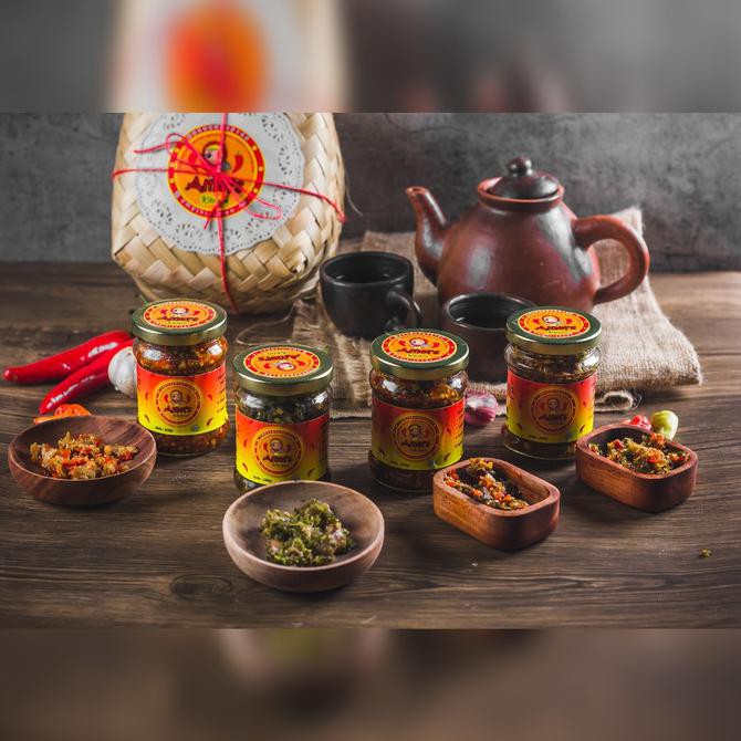 

Dijual Paket Sambel Goreng Mantul Terlaris