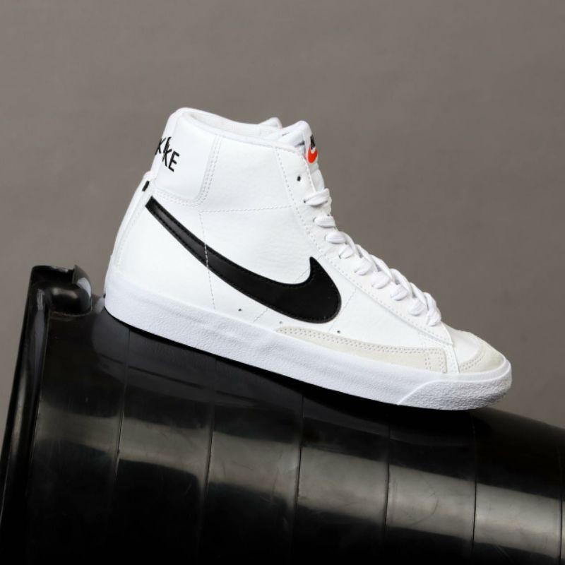 NIKE BLAZER MID 77 WHITE BLACK