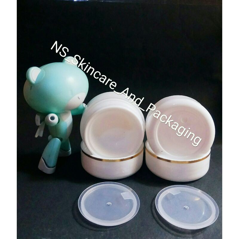 Pot cream 12,5gr kemasan kosmetik HN / pot cream 12,5 gram Putih gading list gold bawah titik 2