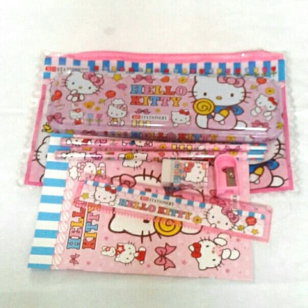 

Produk Paket Alat Tulis Stationery Set Pensil Pencil Perlengkapan Sekolah Gilaa!!!
