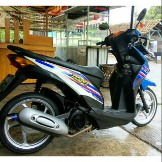 Variasi Motor Beat Biru Putih Honda Beat Variasi Motor Beat Biru Putih Honda Beat