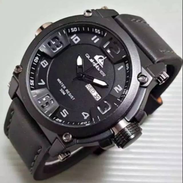 Jam tangan quick silver hitam