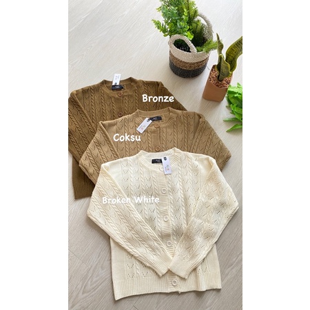 Catty Cardigan Motif-4