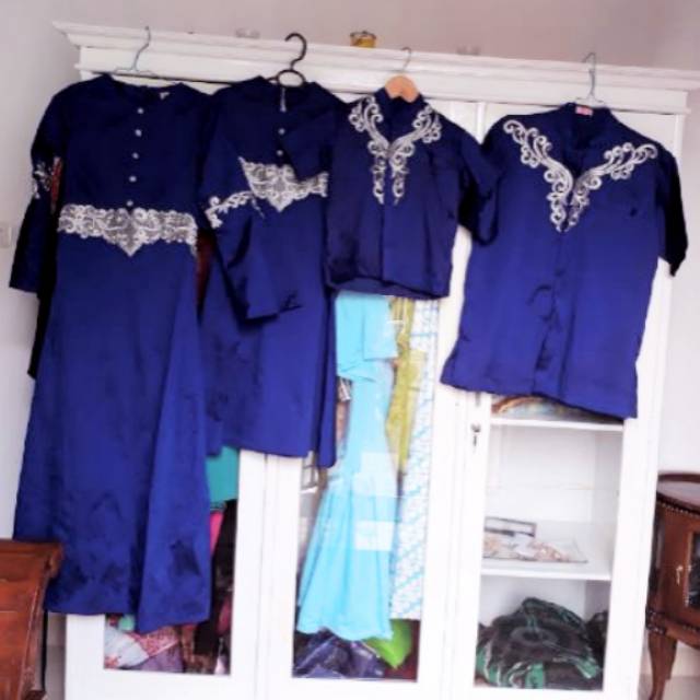 family set bahan roberto cavali