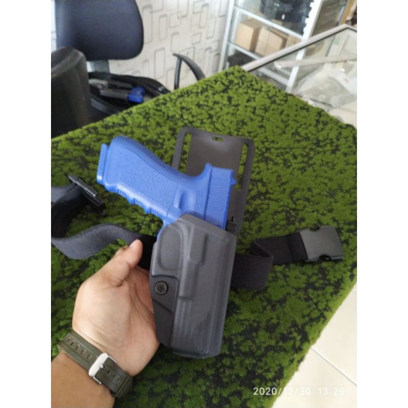 Kydex Holster Paha Glock 17 Sarung Pistol Glock 17 Polri Paha Bahan Kydex USA Terlaris