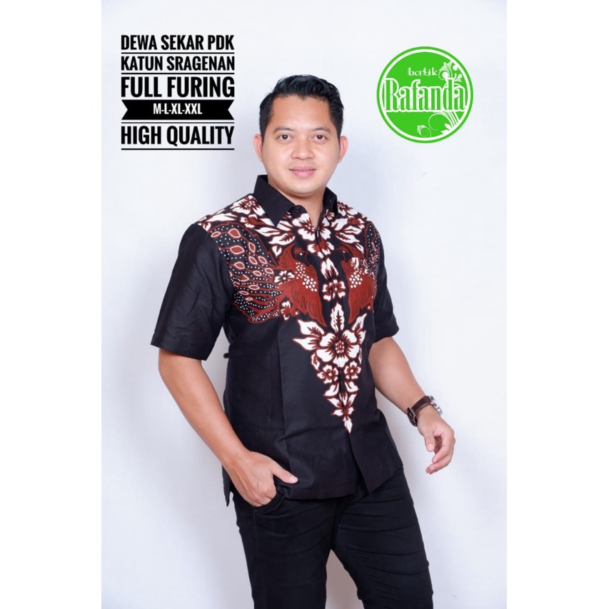 DEWA SEKAR RAFANDA BATIKSOLOAMANAH KEMEJA BAJU BATIK PRIA SOLO LENGAN PENDEK PANJANG LAPIS FURING ATASAN BATIK PREMIUM MODERN KATUN HALUS PRABU SEKTI PETA UNGU 2 PARANG LAWASAN BANGAU WARNA 3 CABE KLABANG ASMARA PEKSI MUSTAKA  MARENO ABSTRAK SEKTI DEWA