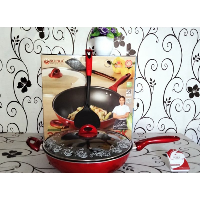 Stir Wok Supra Ukuran 32cm tutup kaca