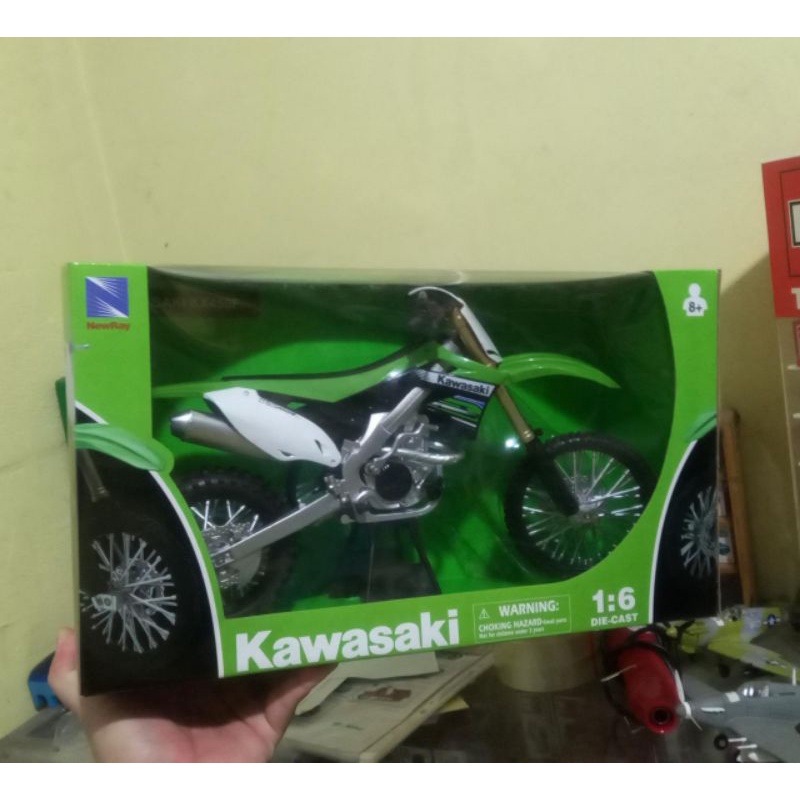 Diecast Miniatur Motor Trail Kawasaki 1:6 Miniatur Motocross Balap Offroad