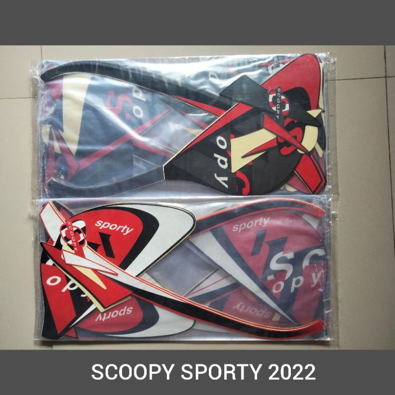 Striping Scoopy Sporty 2022