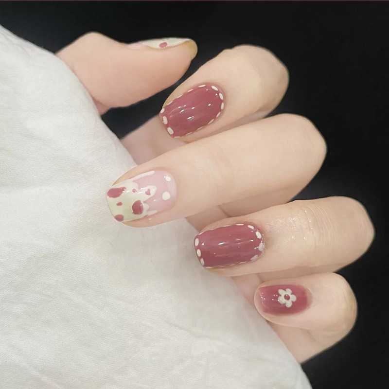 Motif C Fake Nails Kuku Palsu Tahan Air