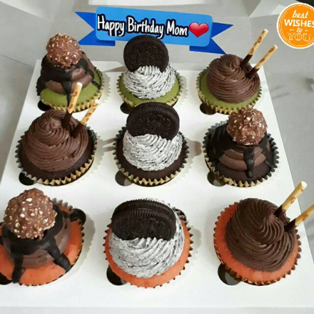 

Cup Cake Premium / kue cup cake / cupcake / cup cakes / cup cake / kue ulang tahun /kuetart/kue tart