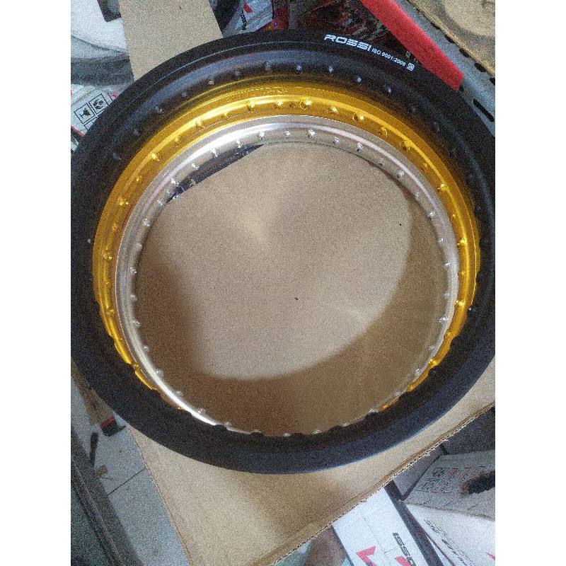 SATU Velg Rossi Ring 18 Lebar 215 Warna Hitam/Gold/Silver hole 36 kondisi baru