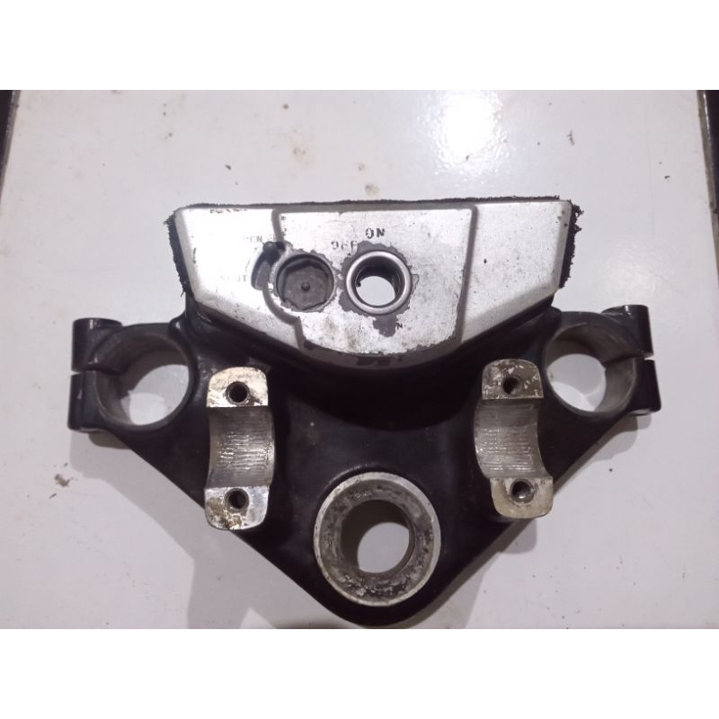 segitiga t atas shock depan megapro mp primus mega pro new advance tiger revolution tirev ori copota