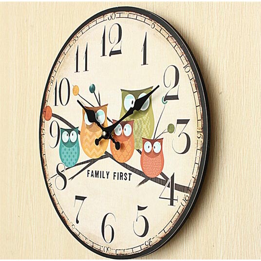 Jam Dinding Bulat Quartz Creative Design 30cm Model Eropa