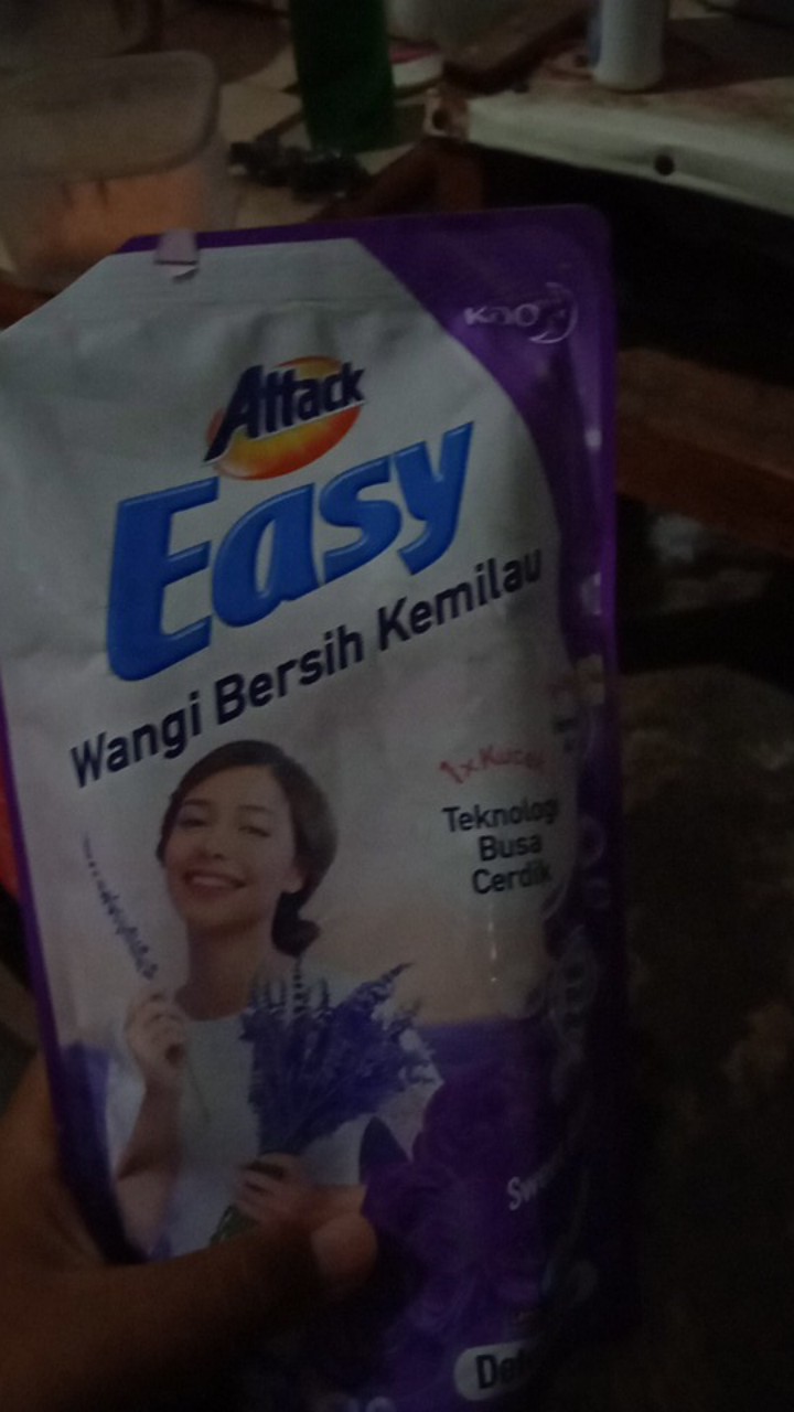 Attack Rinso So Klin Cair