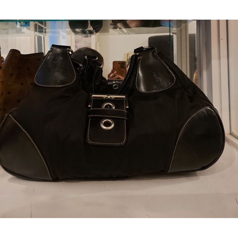 TAS PRADA AUTHENTIC