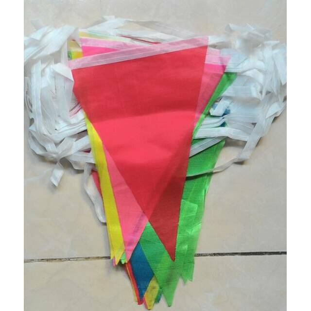 Jual Bendera Festival Bendera Segitiga Warna Warni Indonesiashopee Indonesia 5661