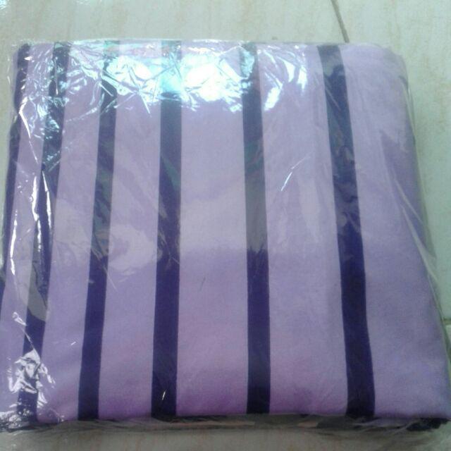 Sprei Motif Palm Leaf