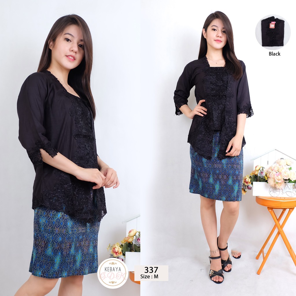 Kebaya Bordir Kutu Baru Hitam ( Kode: 337 3/4 )