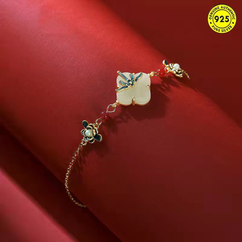 Gelang Giok Hetian Cloisonne Clover Gaya Retro China Antik Untuk Wanita