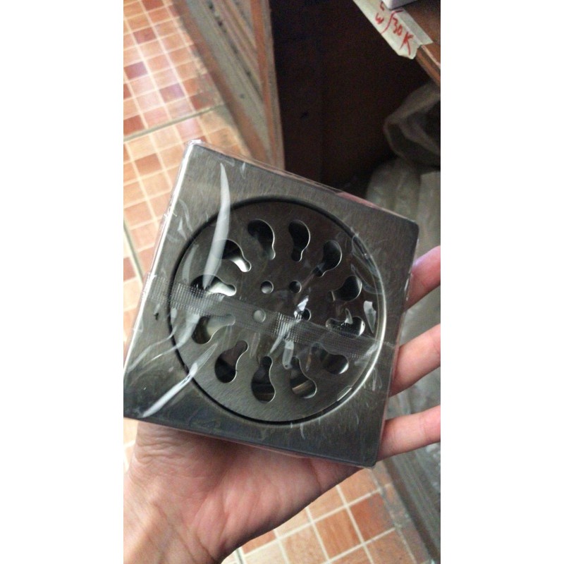 floor drain stainless/ pembuangan air kamar mandi/ saringan got/ saringan kamar mandi