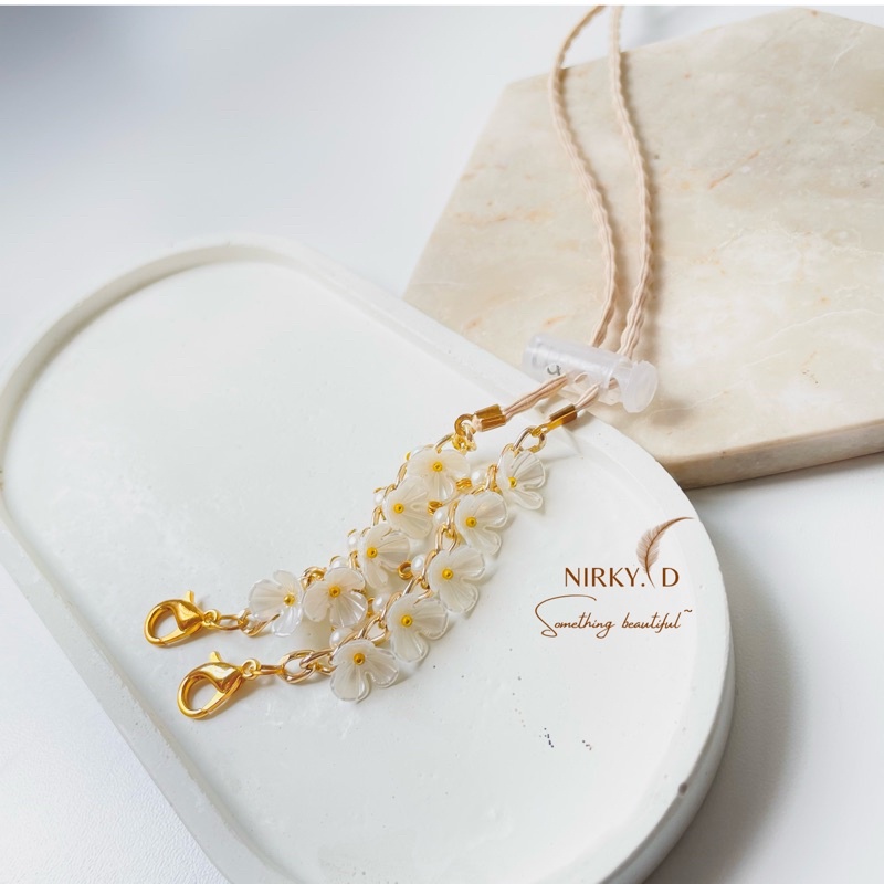 Blossom Strap Masker / Connector Masker / Strap Mask 2 in 1 Hijab / Tali Masker Hijab / Pengait Mask