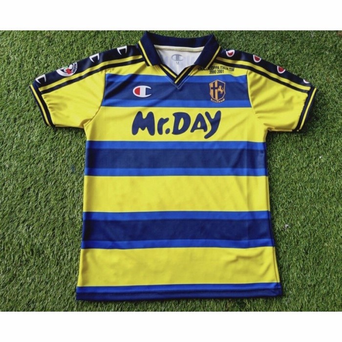 Jersey Bola Retro Parma Home 2000/2001