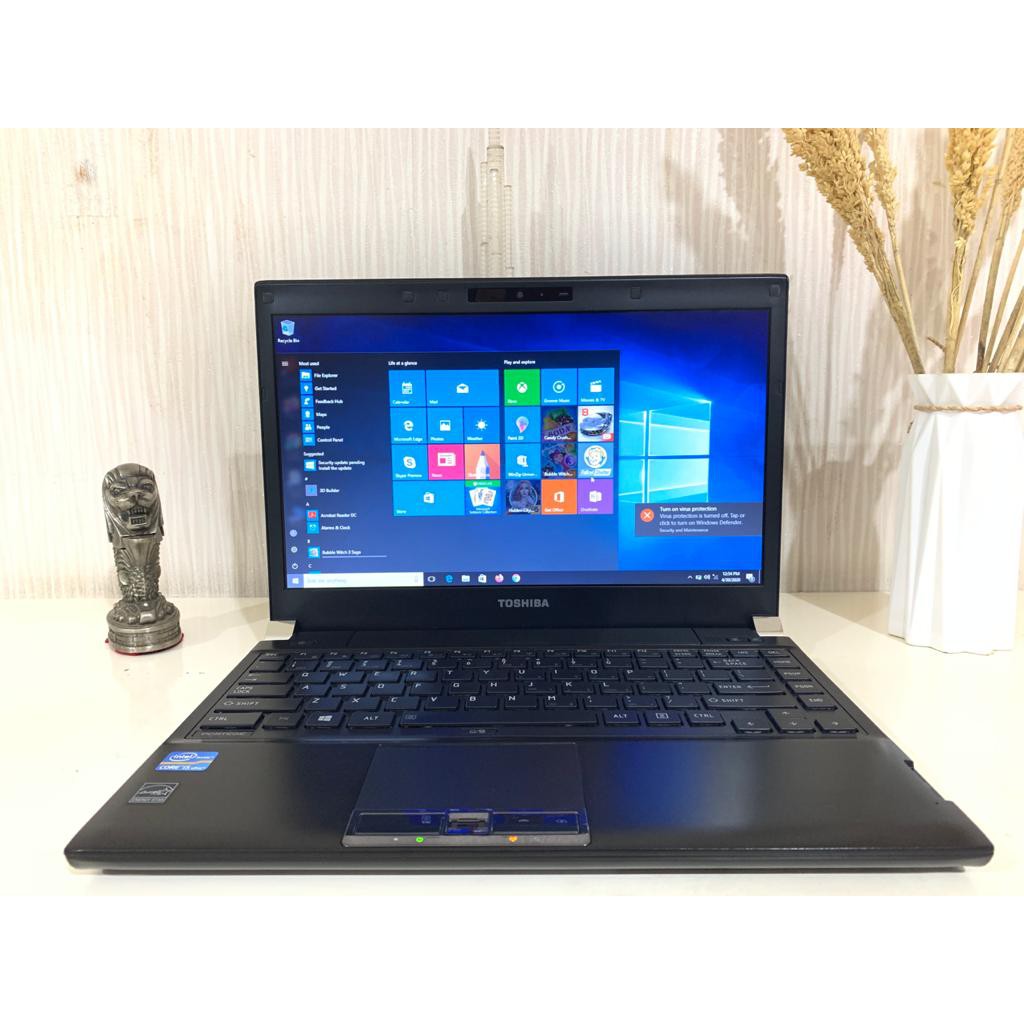 TOSHIBA PORTEGE R930 CORE I5 GEN 3 RAM 4GB HDD 320GB
